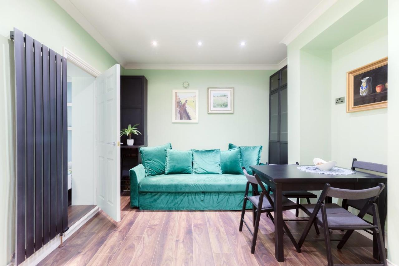 Central Stylish 2-Bed Apartment In Londres Exterior foto