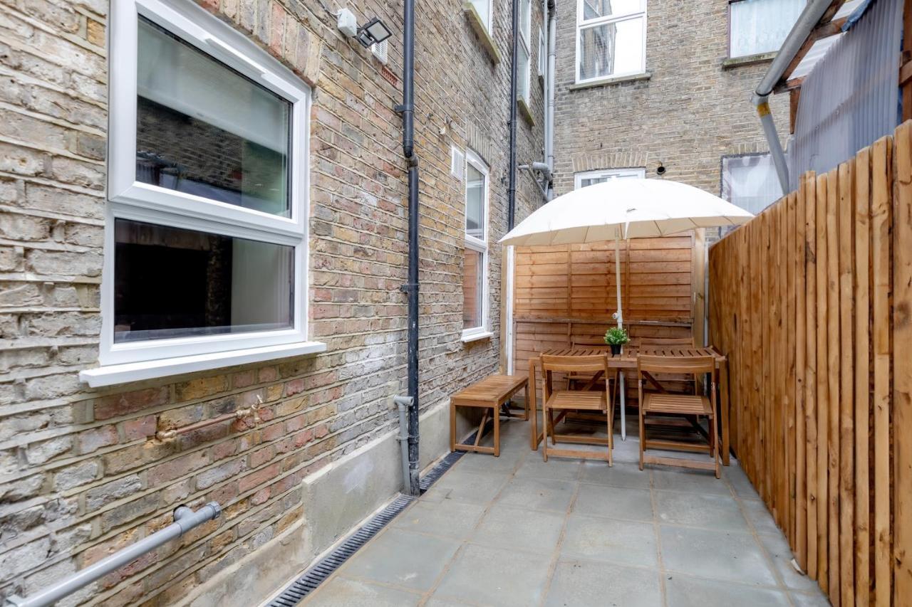 Central Stylish 2-Bed Apartment In Londres Exterior foto