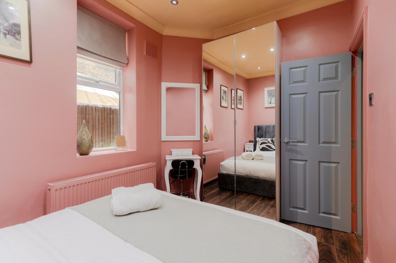 Central Stylish 2-Bed Apartment In Londres Exterior foto